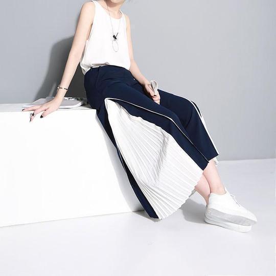 Summer 2019 Essentials: The Tamper Bikini and Augustini Flare Pants