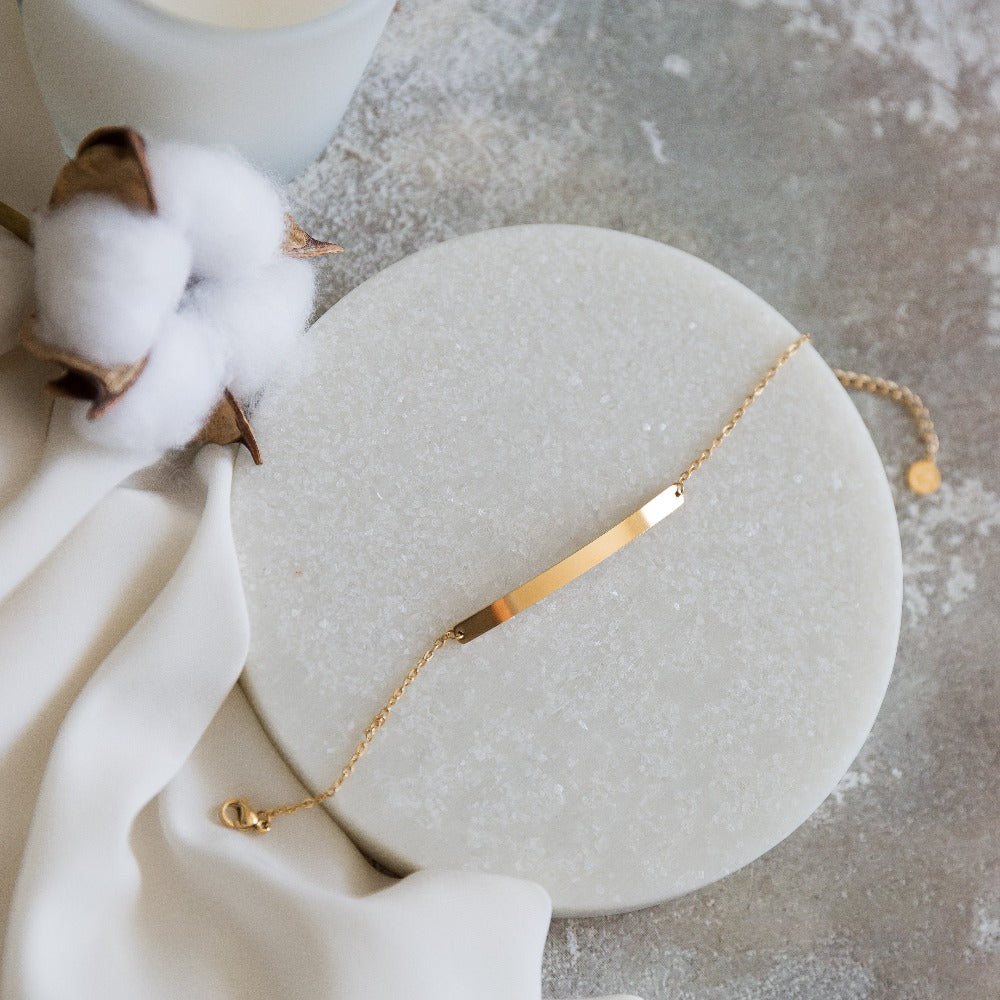 Arvo Arvo Bar Bracelet - Gold by Arvo