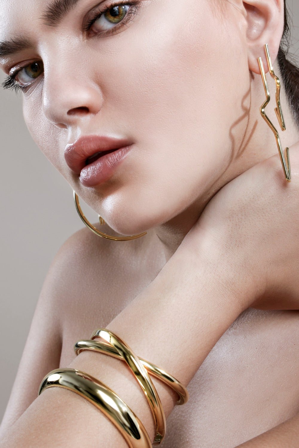 eklexic Medium 1/2 Star Earrings by eklexic