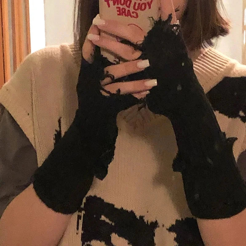 Marigold Shadows Accessories *** Zuriel Fingerless Gloves - Distressed