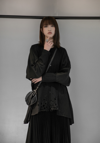 Marigold Shadows shirts Asami Loose Long Sleeve Irregular Shirt