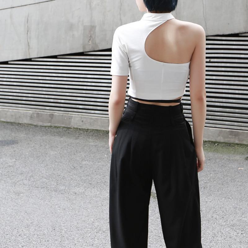 Marigold Shadows shirts Haruna O-Neck Half Sleeve Backless Tee - White