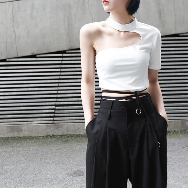 Marigold Shadows shirts Haruna O-Neck Half Sleeve Backless Tee - White