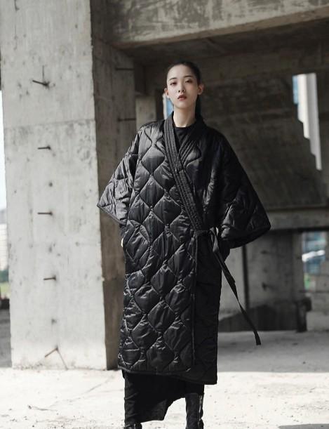 Marigold Shadows coats Satoko V-collar Quilted Coat