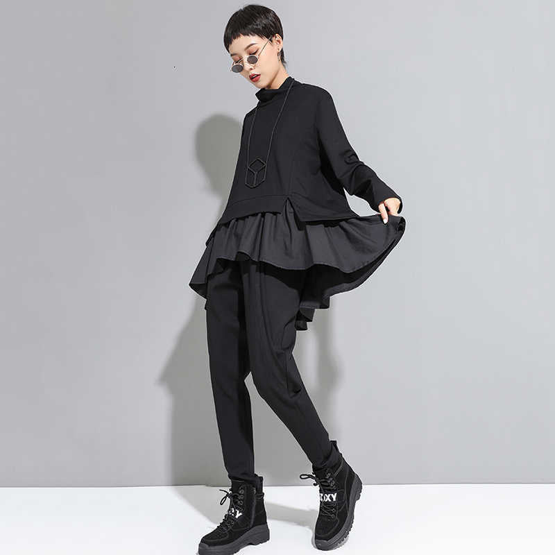 Black store ruffle sweatshirt