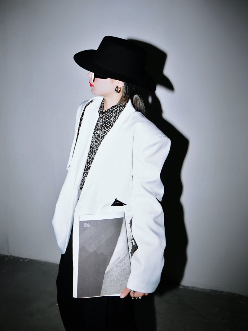 Marigold Shadows jackets Murasaki Hollow Out Blazer - White