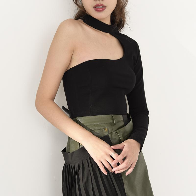 Marigold Shadows shirts Nanako O-Neck Long Sleeve Crop Top - Black