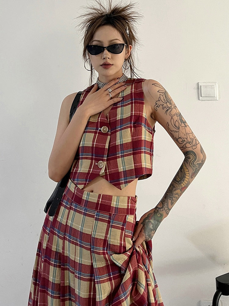 Marigold Shadows Shirts Tihee Plaid Cropped Vest - Red and Tan